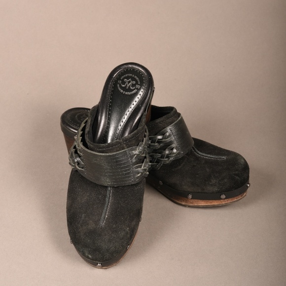 Johnston & Murphy Shoes - JOHNSTON & MURPHY Womens Leather Braided Clogs